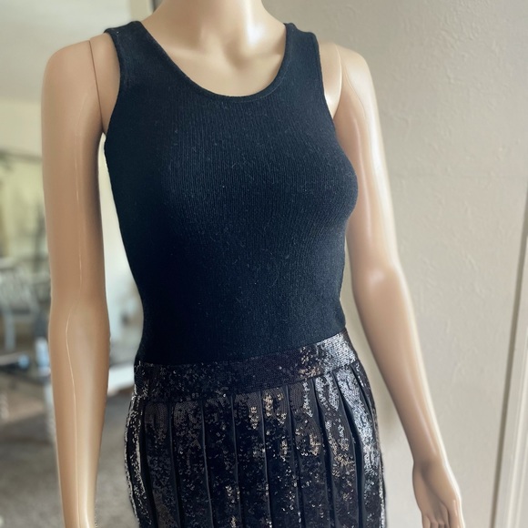 Mini sequin Polo dress - Picture 3 of 10